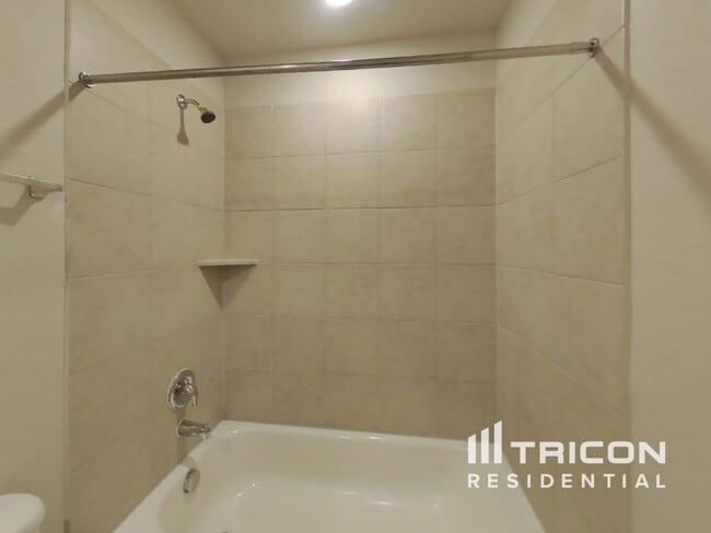Building Photo - 5113 Sidesaddle Dr