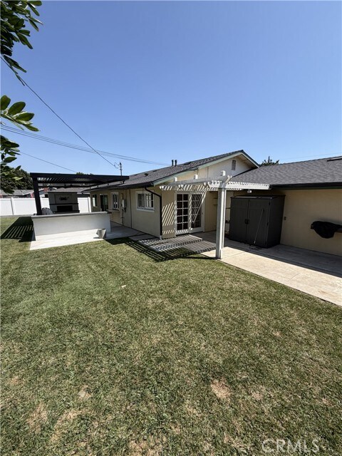 Building Photo - 9197 El Cortez Ave