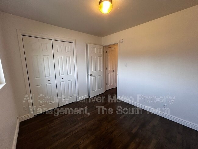 Building Photo - 71 Del Mar Cir