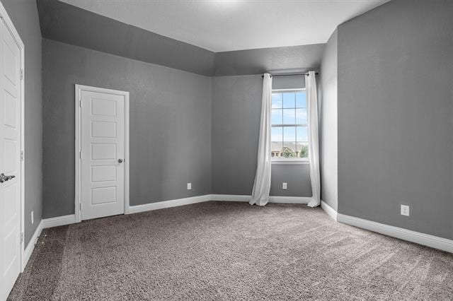Building Photo - 840 Parkside Dr