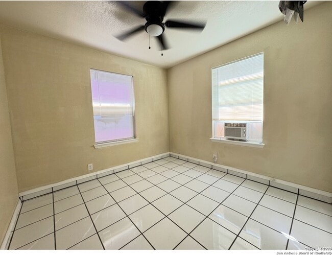 Building Photo - 14424 Higgins Rd