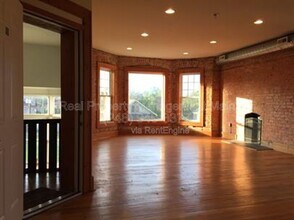 Building Photo - 50 Westminster St