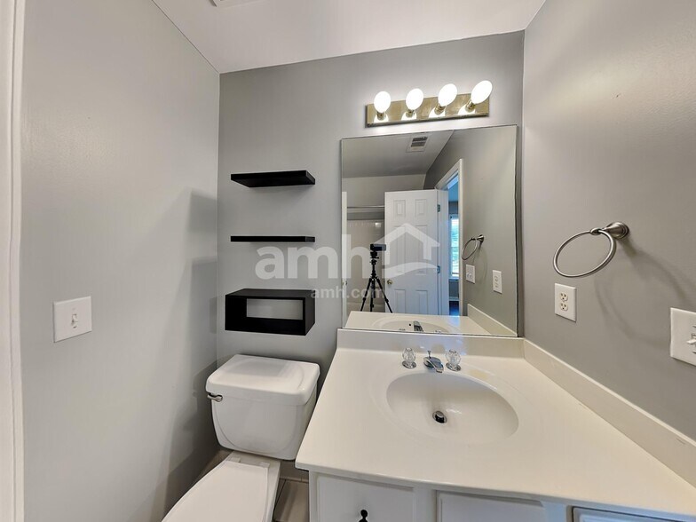 Building Photo - 4793 Galloways Farm Ln NW