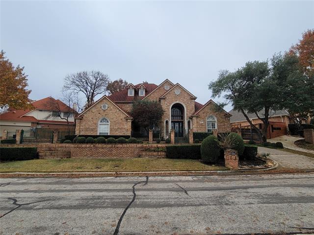 Building Photo - 2423 River Rock Cir