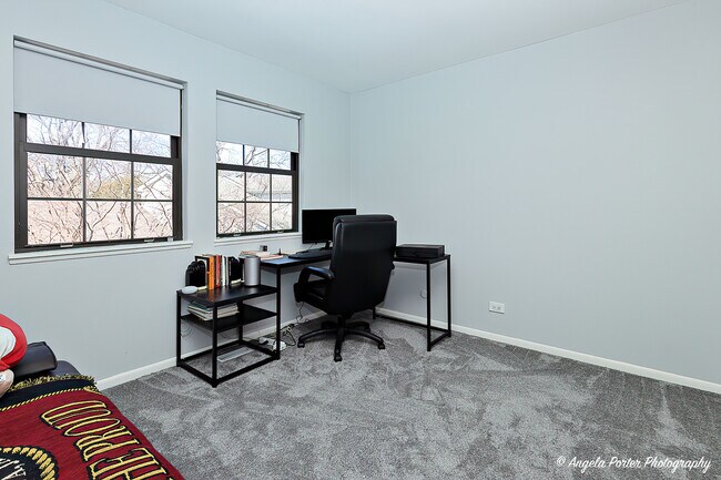 Building Photo - 638 Dordan Ct