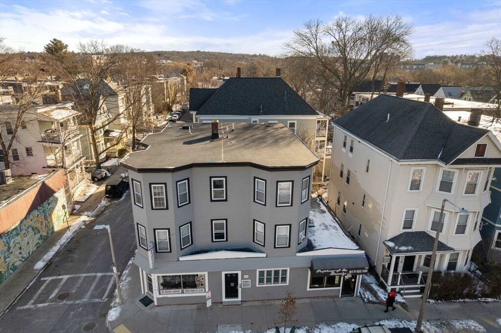 Building Photo - 150 South St
