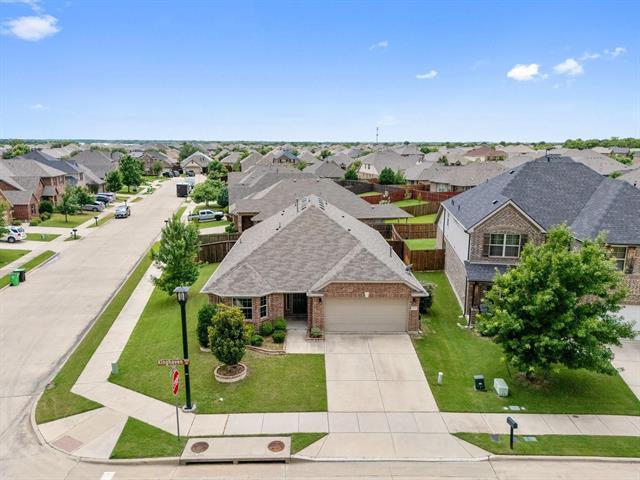 Building Photo - 920 Kinghaven Dr
