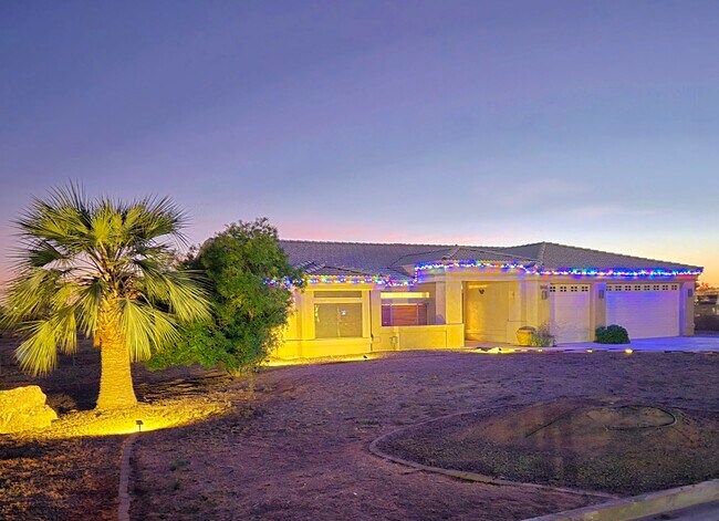 Building Photo - 11333 Desert Trailways Ln