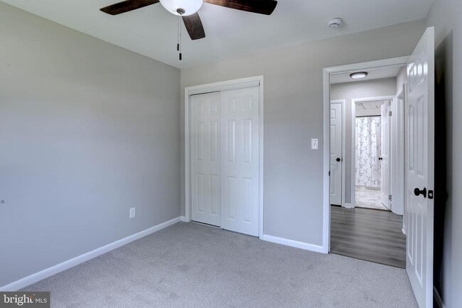 Building Photo - 513 Oak Grove Rd