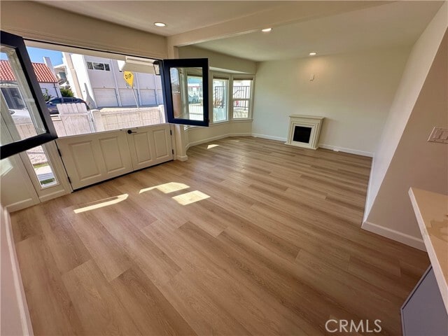 Building Photo - 934 Manhattan Ave