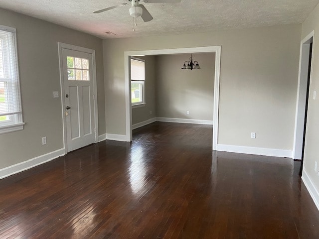 Building Photo - 630 Crestland Ave