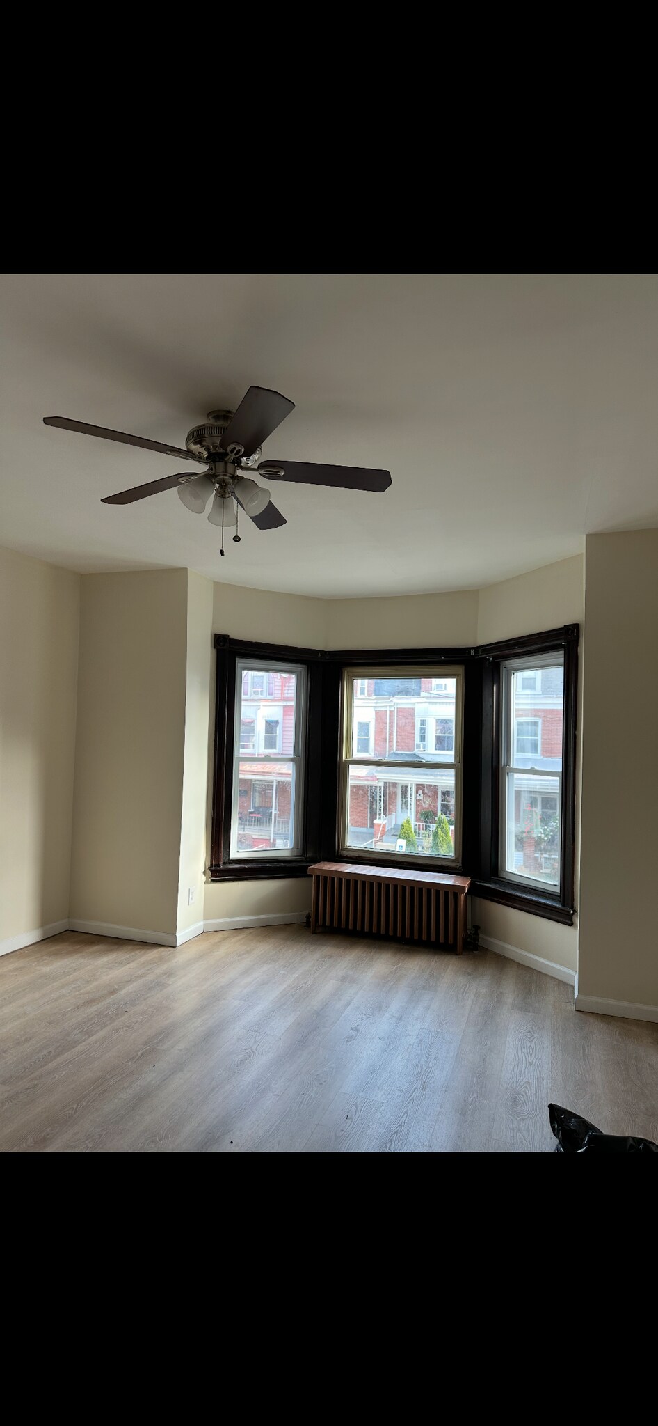 Building Photo - 216 N Fulton St