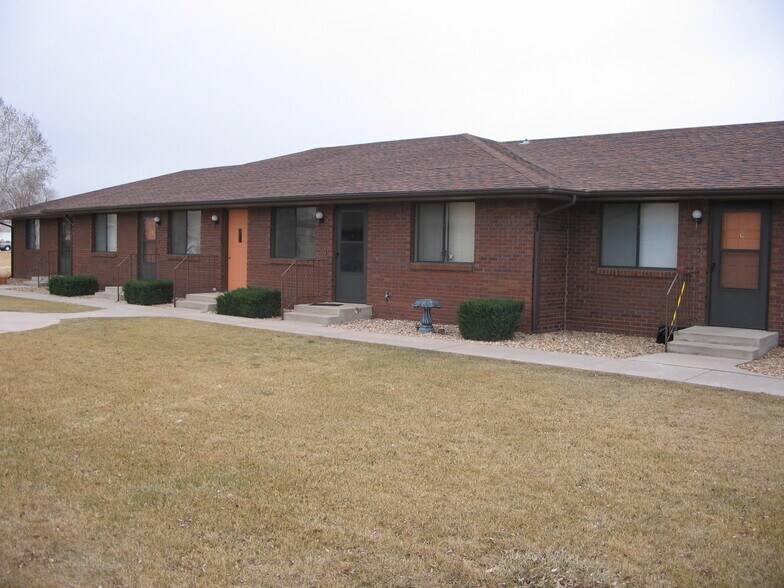 Building Photo - 111 Division Blvd