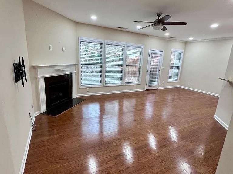 Building Photo - 1530 Winshire Cove