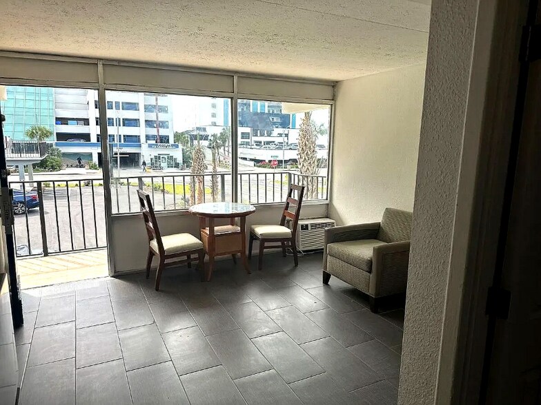 Building Photo - 2010 S Ocean Blvd