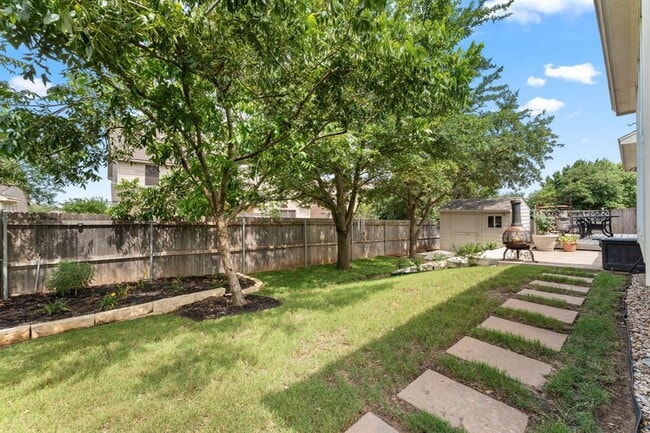 Building Photo - 2600 Lost Mine Tr