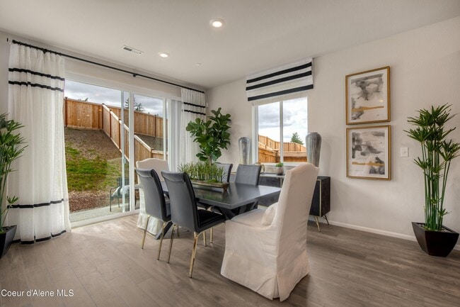 Building Photo - 2914 N Barton Lp