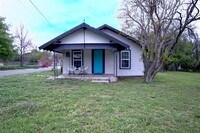 Building Photo - 501 Eureka St