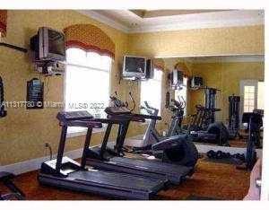 Building Photo - 9887 Baywinds Blvd