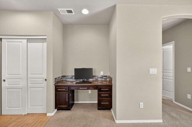 Building Photo - MOVE IN SPECIAL - $500 OFF 1st Month's REN...