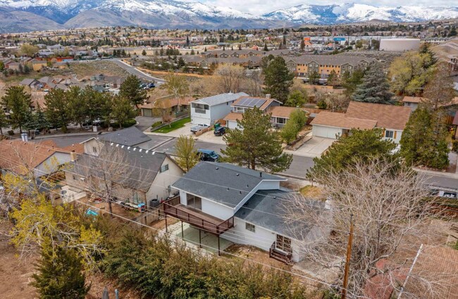 House from above - 1270 Kirston St