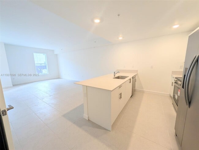 Building Photo - 15557 SW 280th St