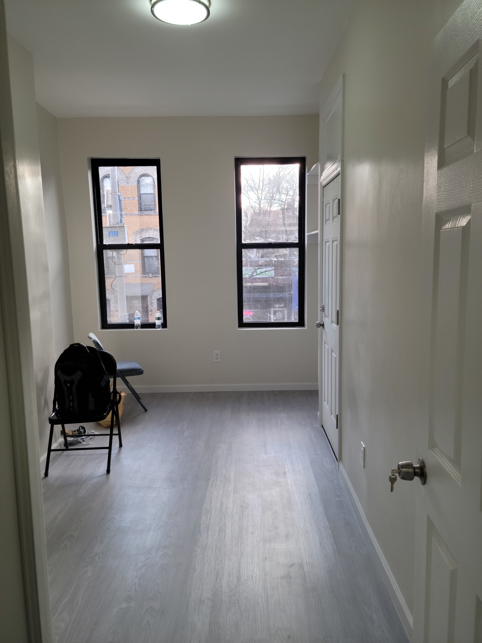 Building Photo - 781 Seneca Ave