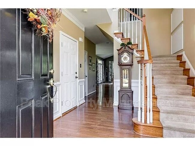 Building Photo - 4700 Kipper Dr