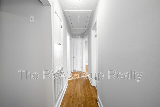 Building Photo - 2407 Bluefield St