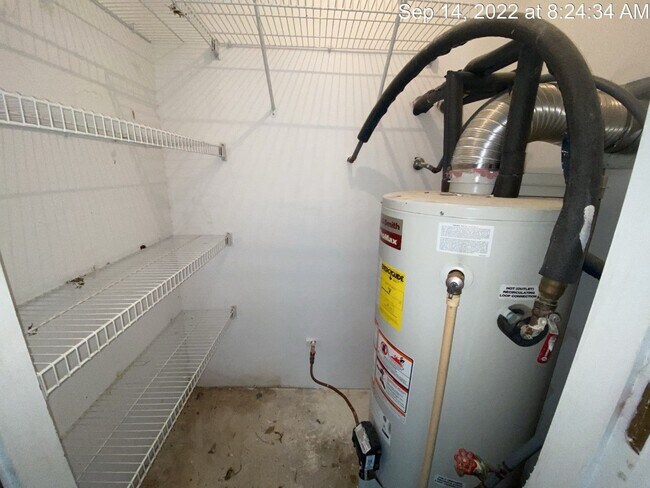 Building Photo - 217 Waterdown Dr