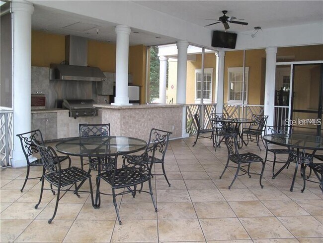 Building Photo - 3593 Conroy Rd