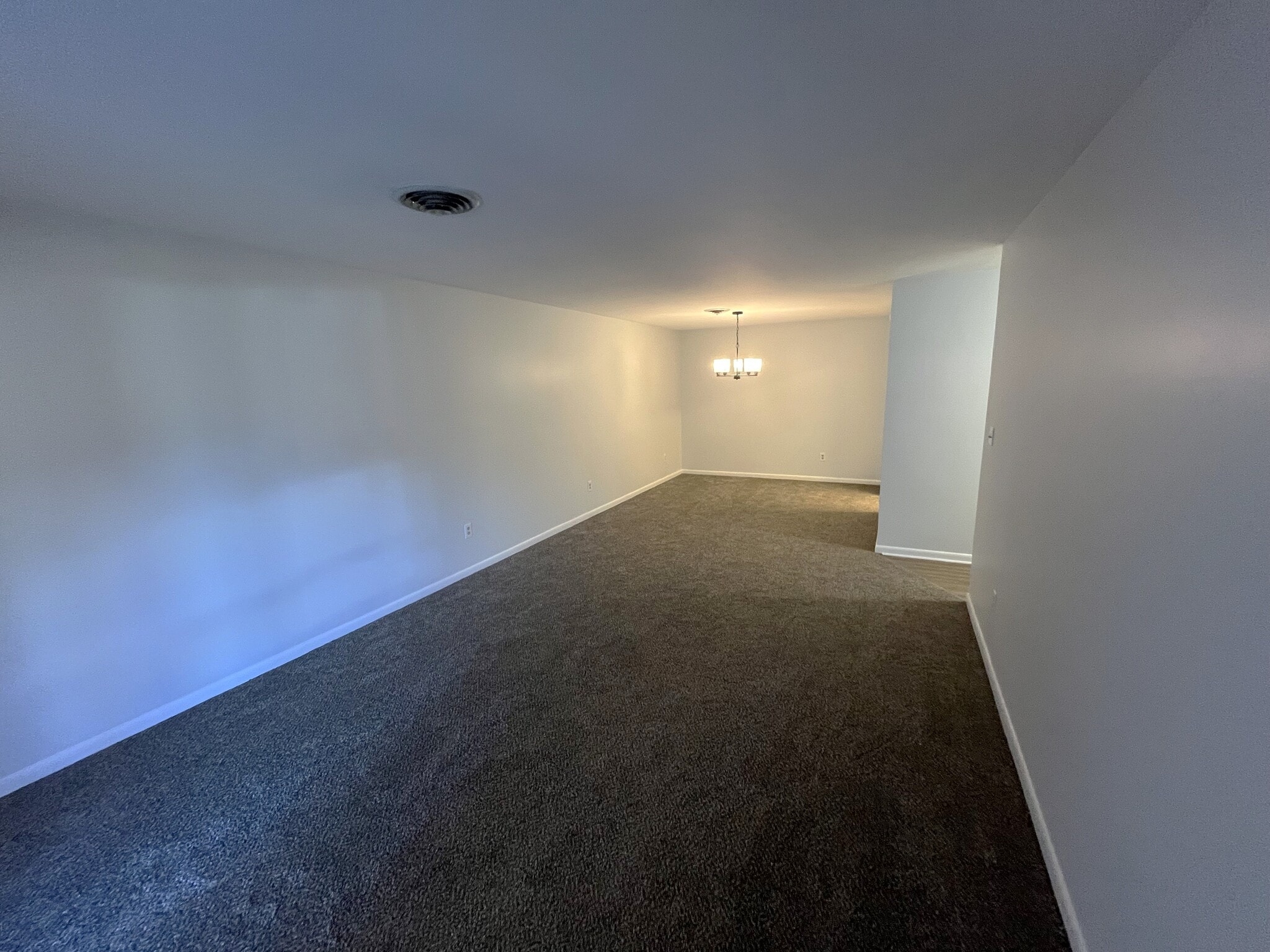 Dining/living room - 2102 Stephenson Ave SW