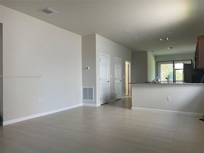 Building Photo - 4800 Crested Eagle Ln