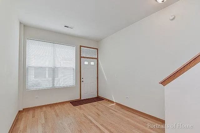 Building Photo - 1693 Town Center St