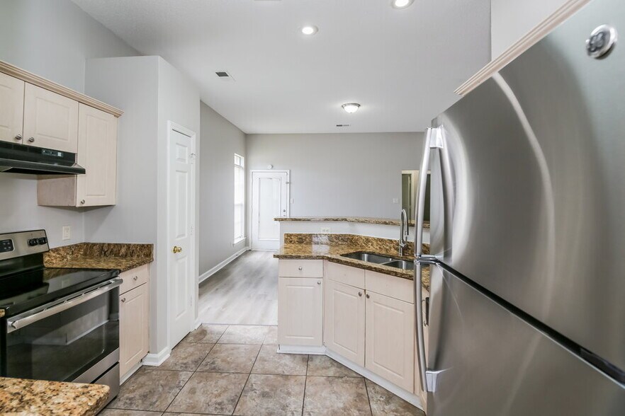 Building Photo - 3875 Neyland Valley Dr