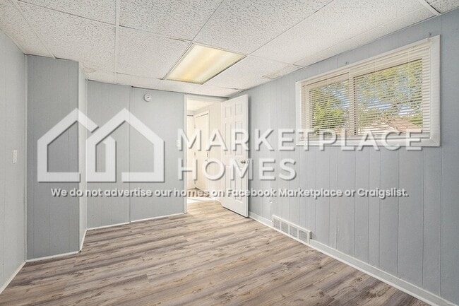 Building Photo - 7043 Meadow Ave