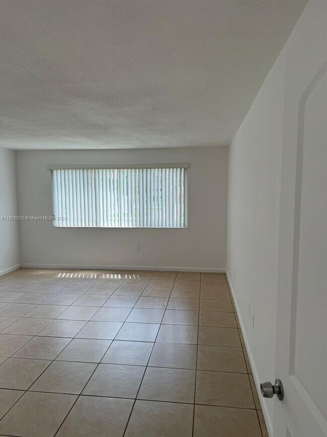 Building Photo - 6980 NW 186th St