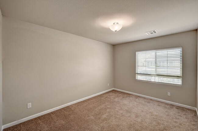 Building Photo - 6626 Tangled Vines Ave