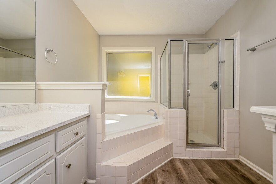 Building Photo - 266 Northwind Dr