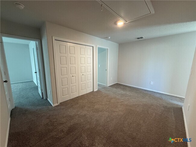 Building Photo - 3309 Muenster Ave
