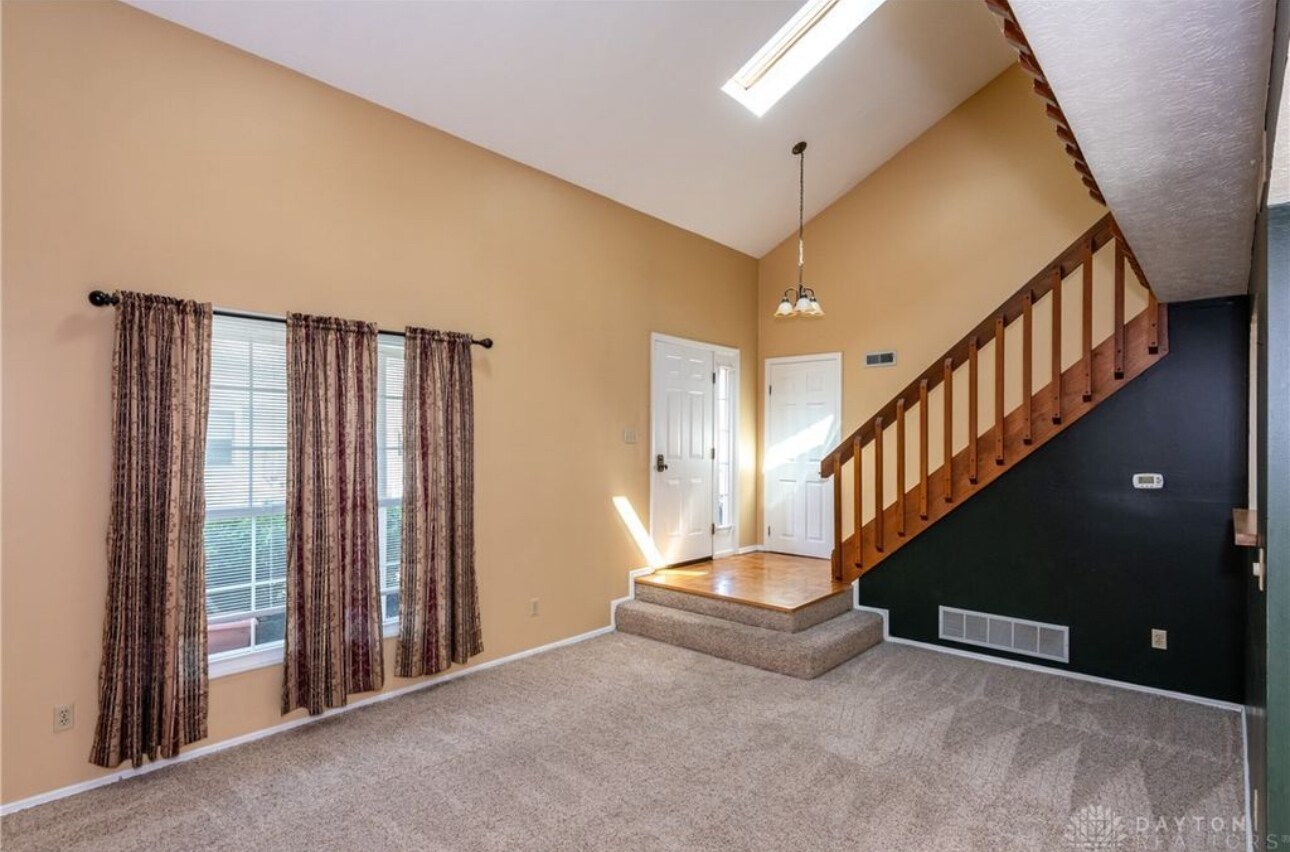 Building Photo - 2344 Fieldstone Cir
