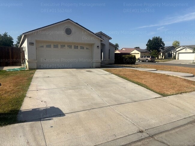 Building Photo - Corner lot 4-bedroom, 2-bathroom home