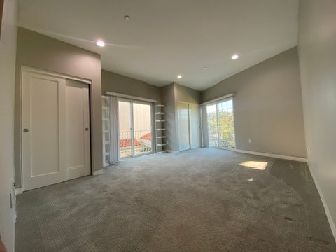 Building Photo - 2131 Carlmont Dr