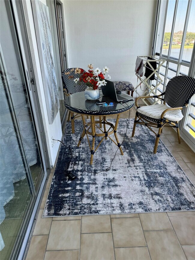 Building Photo - 4054 Exeter