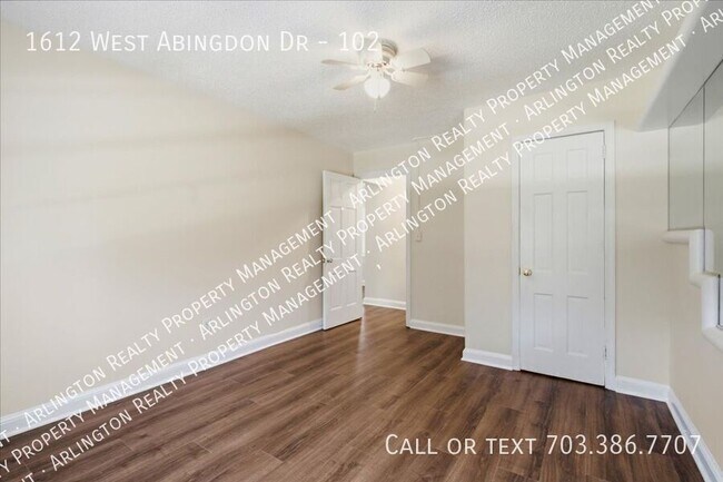 Building Photo - 1612 W Abingdon Dr