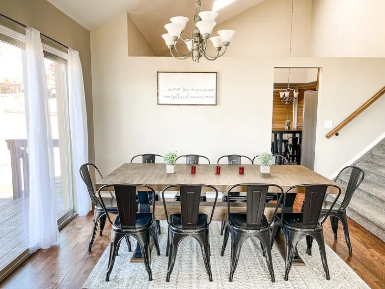 Building Photo - 15235 Diamondhead Ct