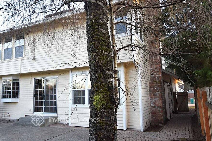Building Photo - 14942 SE 184th St