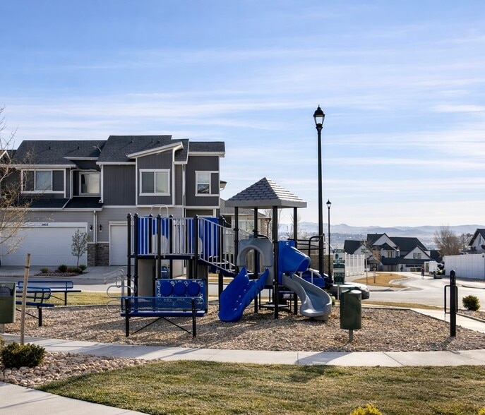 Building Photo - 634 W 1370 S