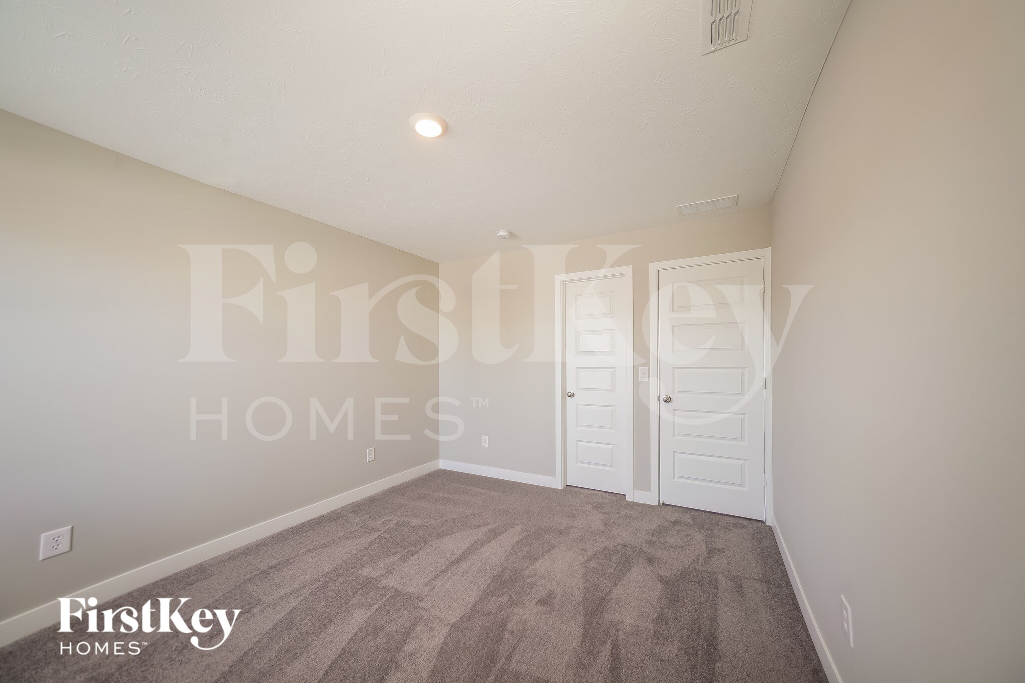 Building Photo - 2285 S Bingham Pl