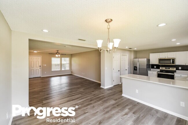 Building Photo - 7118 Newman Lake Ct